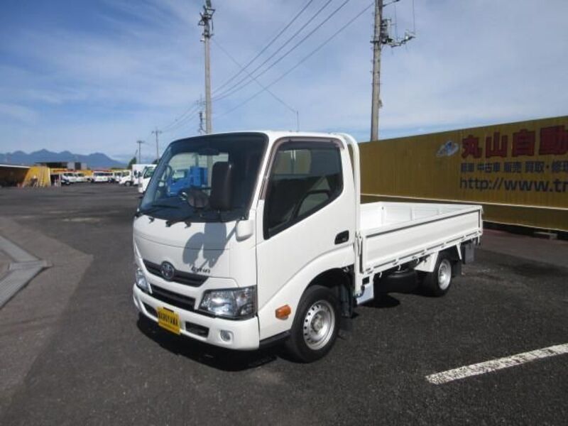 TOYOTA DYNA