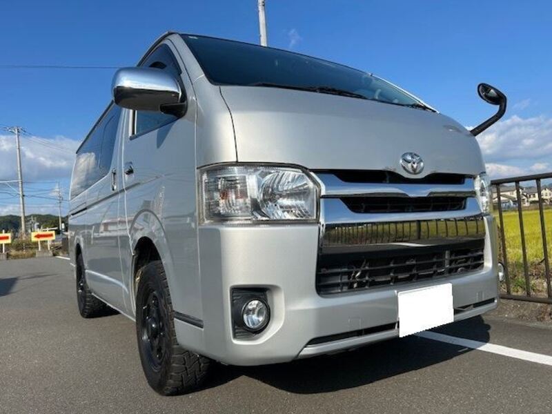 HIACE VAN