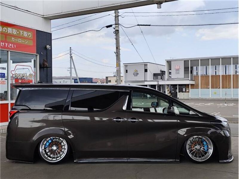 ALPHARD