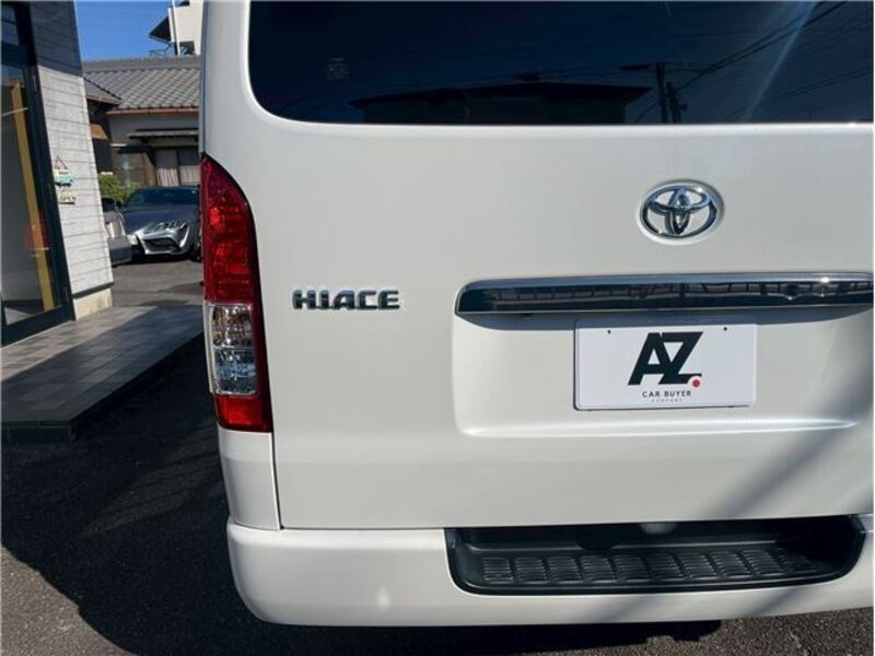 HIACE VAN