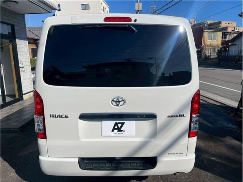 HIACE VAN