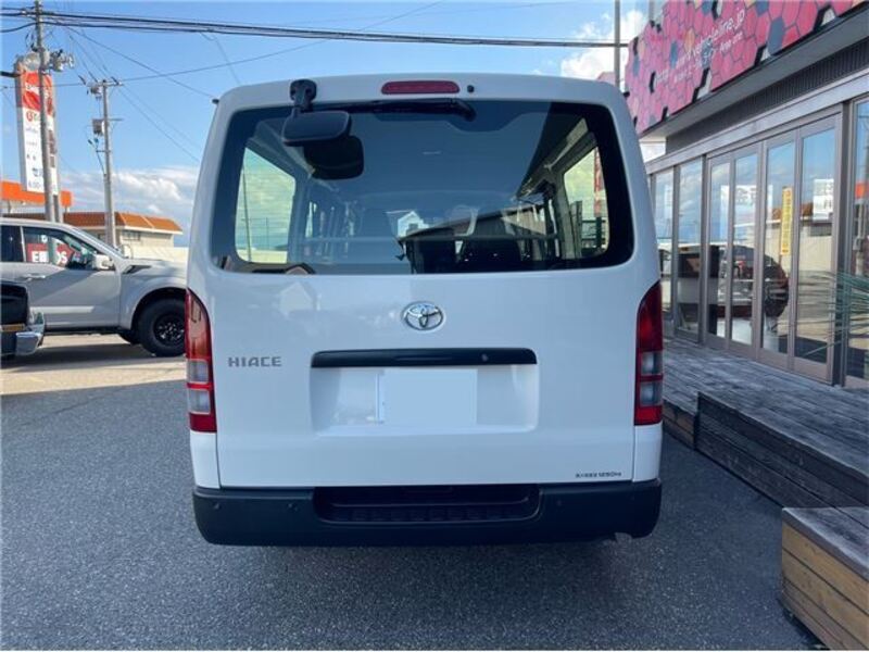 HIACE VAN