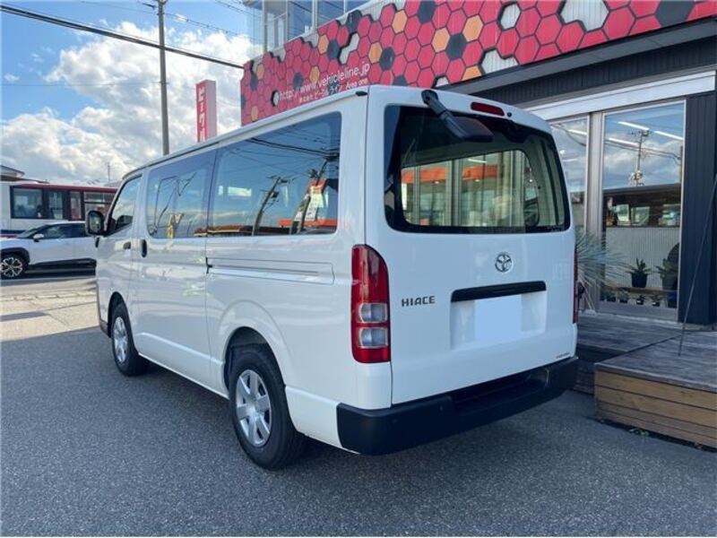 HIACE VAN