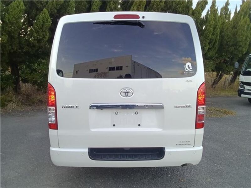 HIACE