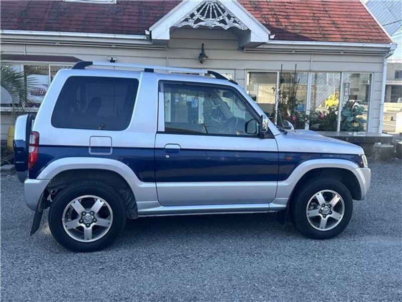 PAJERO MINI