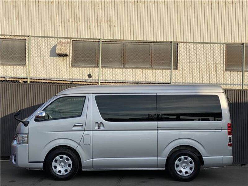 HIACE