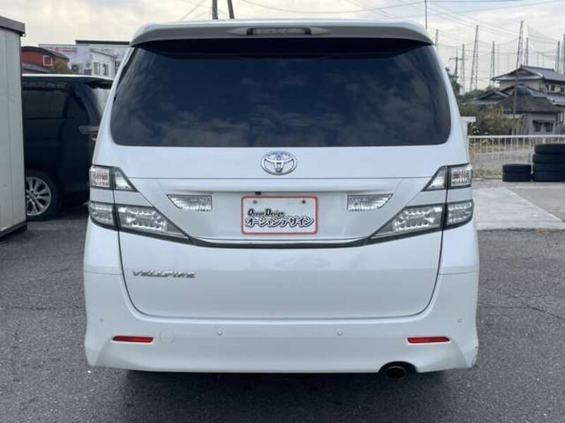 VELLFIRE