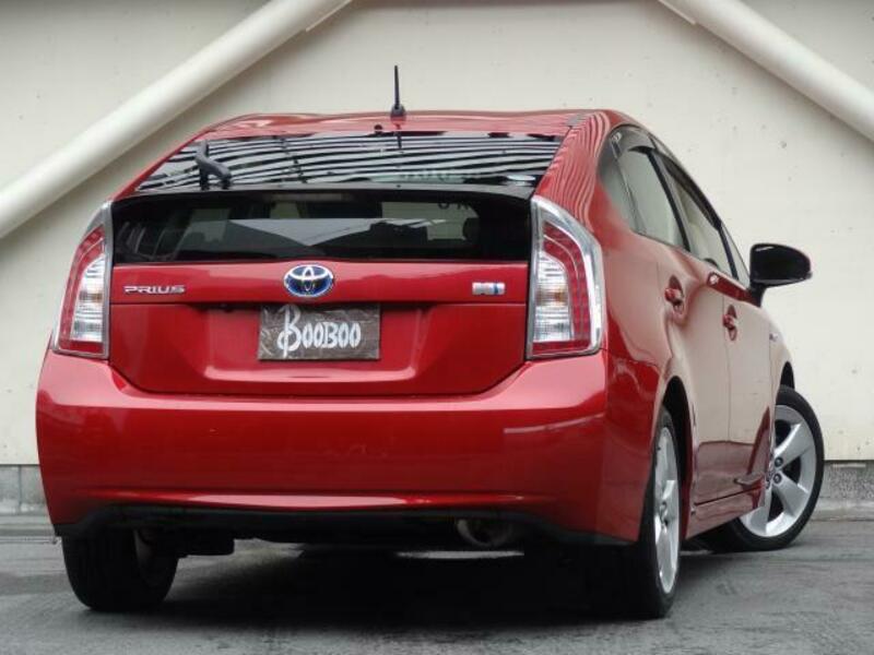 PRIUS-1