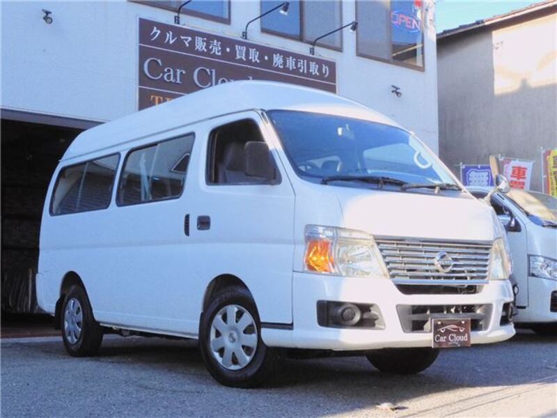 NISSAN CARAVAN BUS