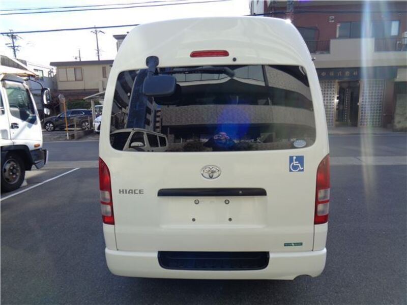 HIACE VAN