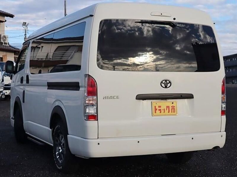 HIACE
