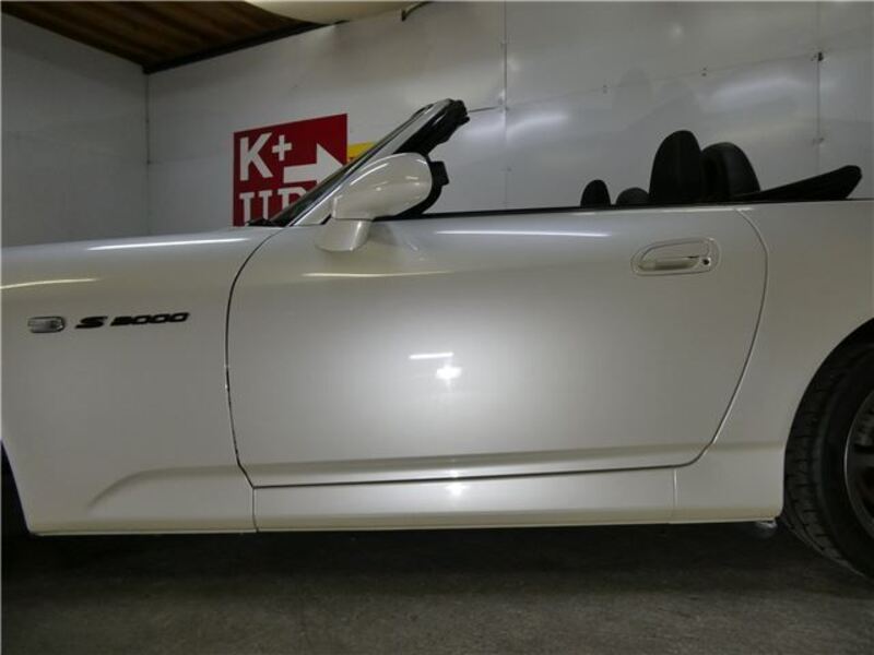 S2000