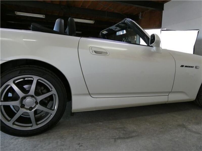 S2000