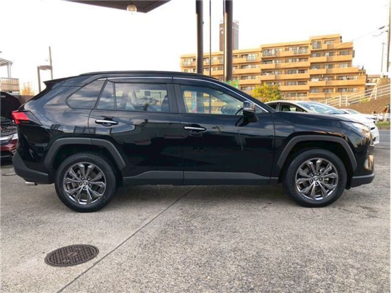 RAV4