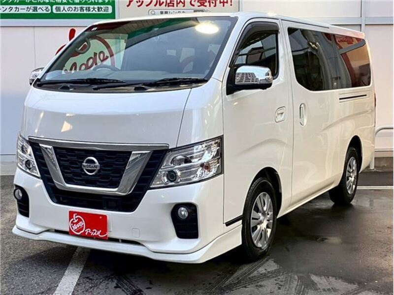NV350 CARAVAN-0