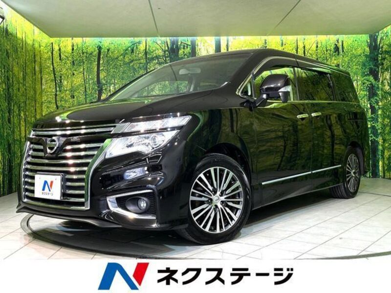 NISSAN ELGRAND