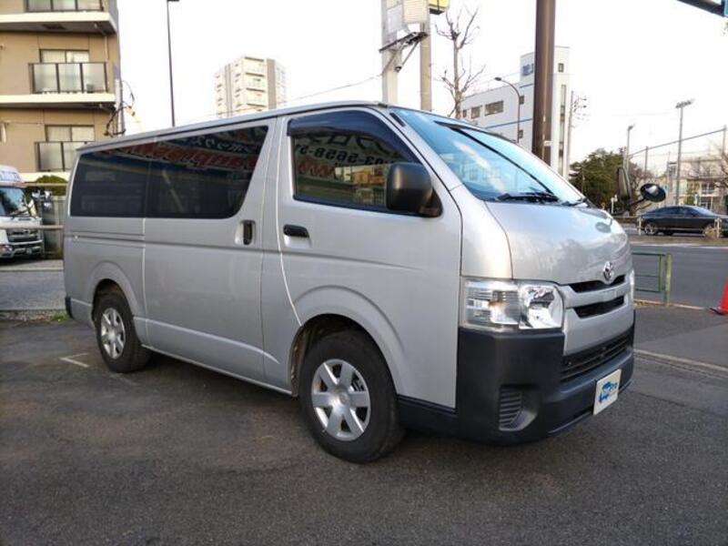 HIACE VAN