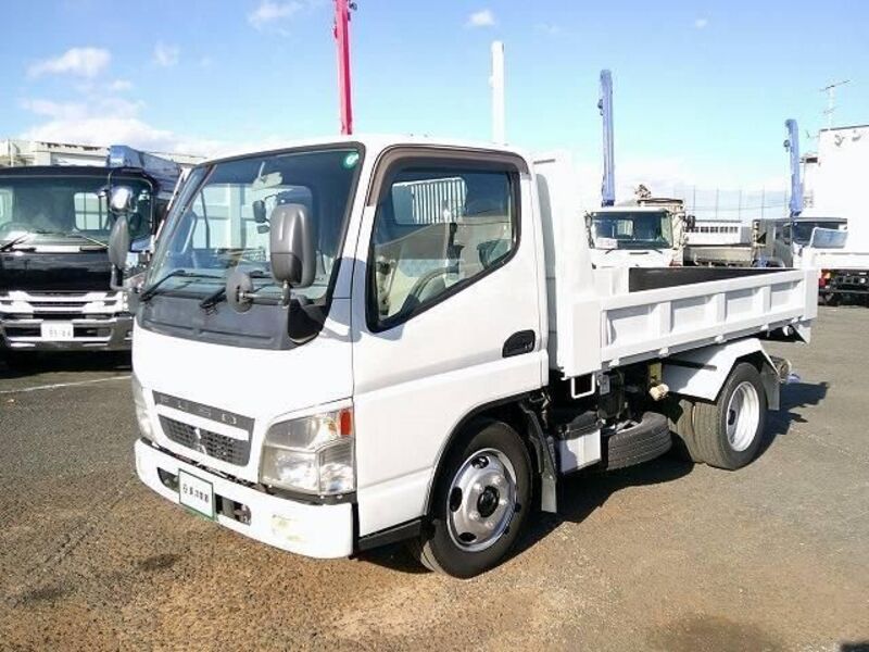 MITSUBISHI CANTER
