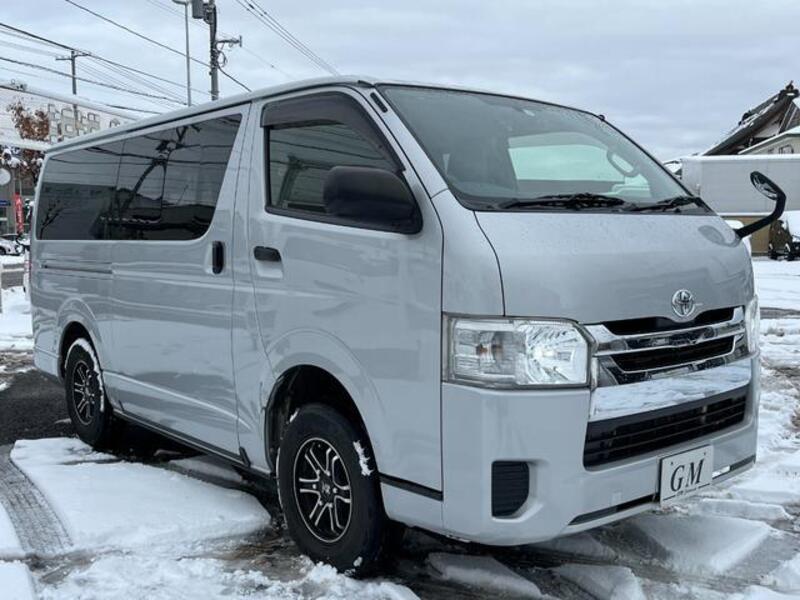 HIACE VAN