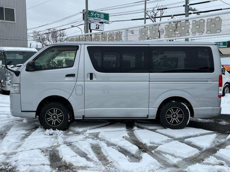 HIACE VAN