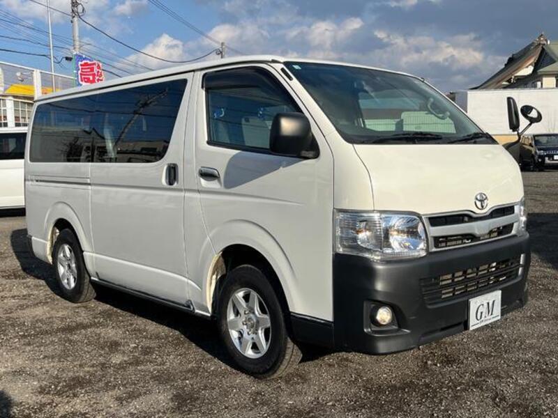 HIACE VAN