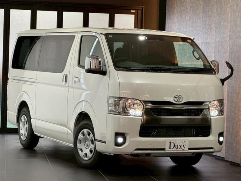 HIACE VAN