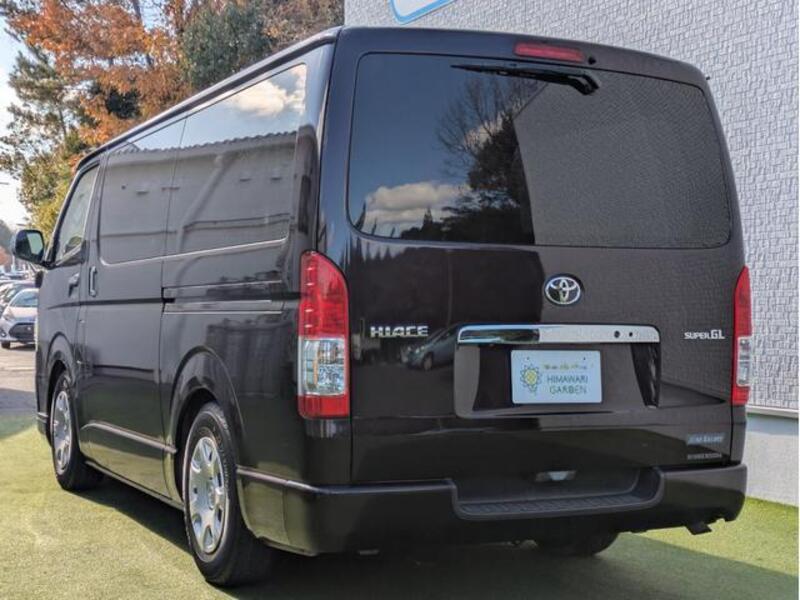 HIACE VAN