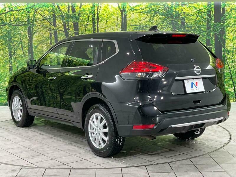 X-TRAIL