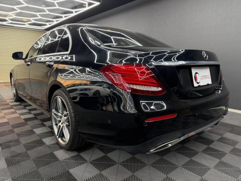 E-CLASS