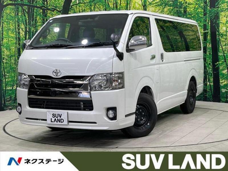 TOYOTA HIACE VAN