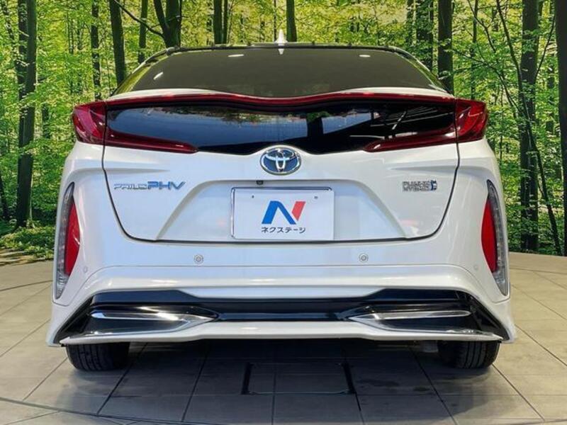 PRIUS PHV