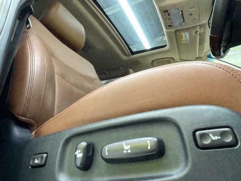 LAND CRUISER