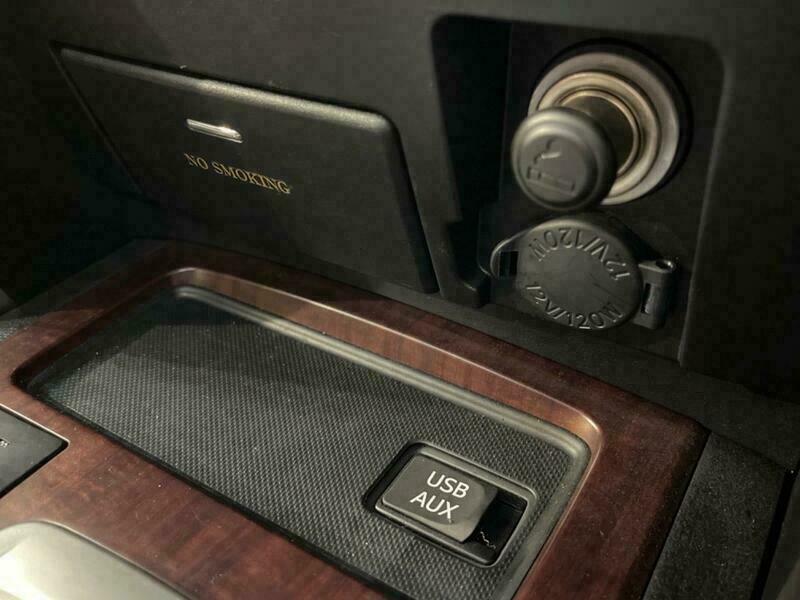 LAND CRUISER