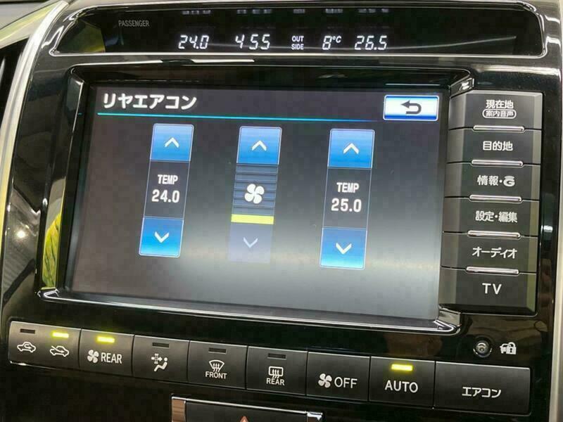 LAND CRUISER