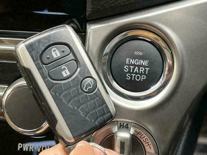 LAND CRUISER