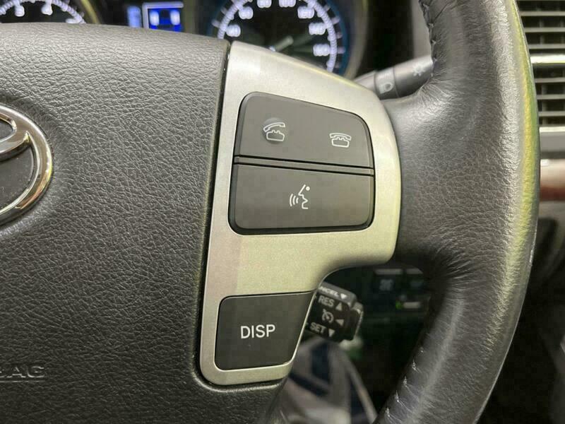 LAND CRUISER