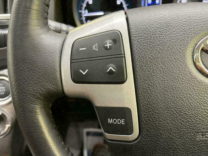 LAND CRUISER