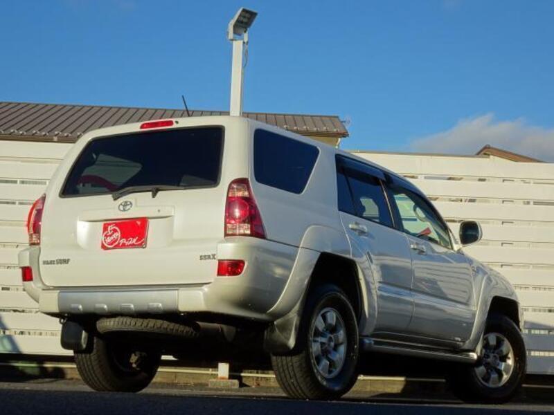 HILUX SURF