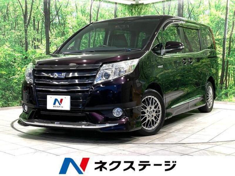 TOYOTA NOAH