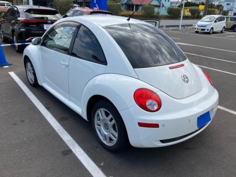 NEW BEETLE