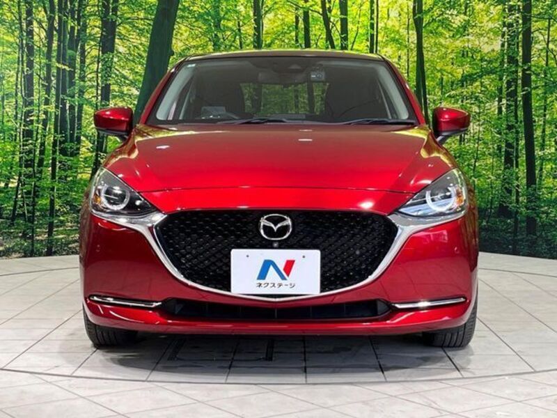 MAZDA2
