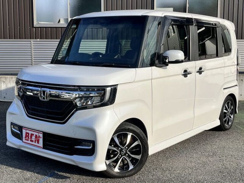 HONDA N BOX CUSTOM