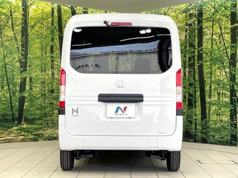 N-VAN