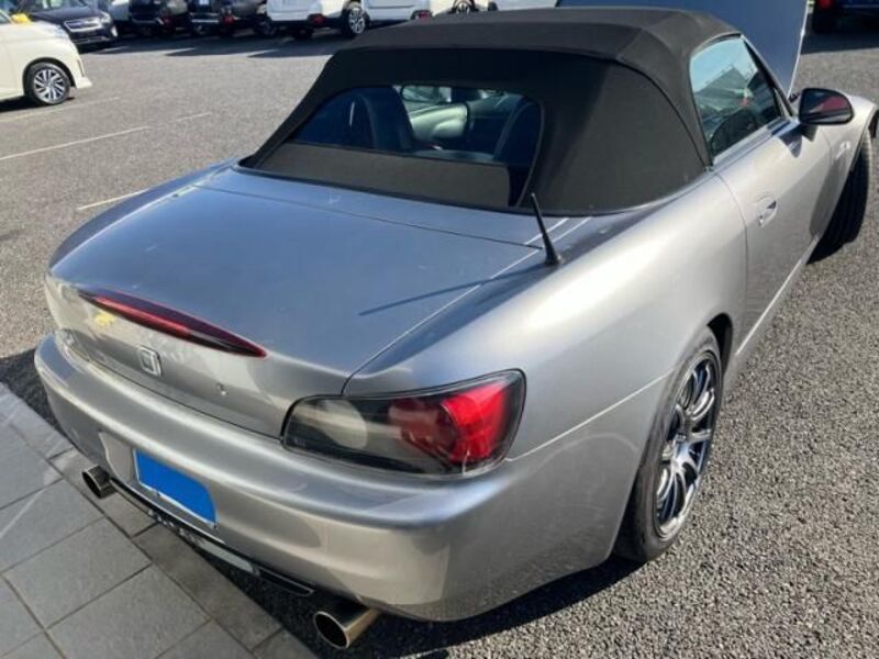 S2000