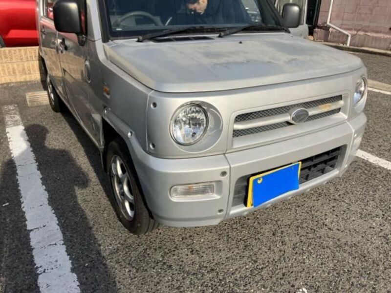 DAIHATSU NAKED