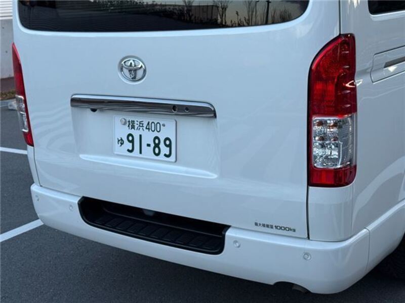 HIACE VAN