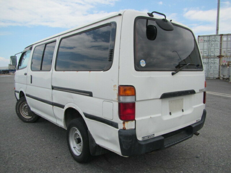 HIACE VAN