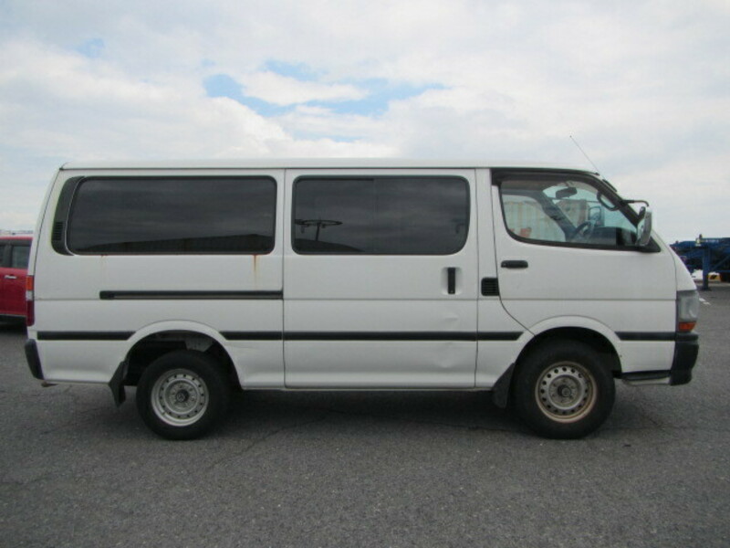 HIACE VAN
