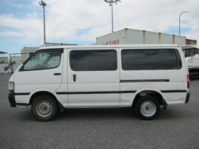 HIACE VAN