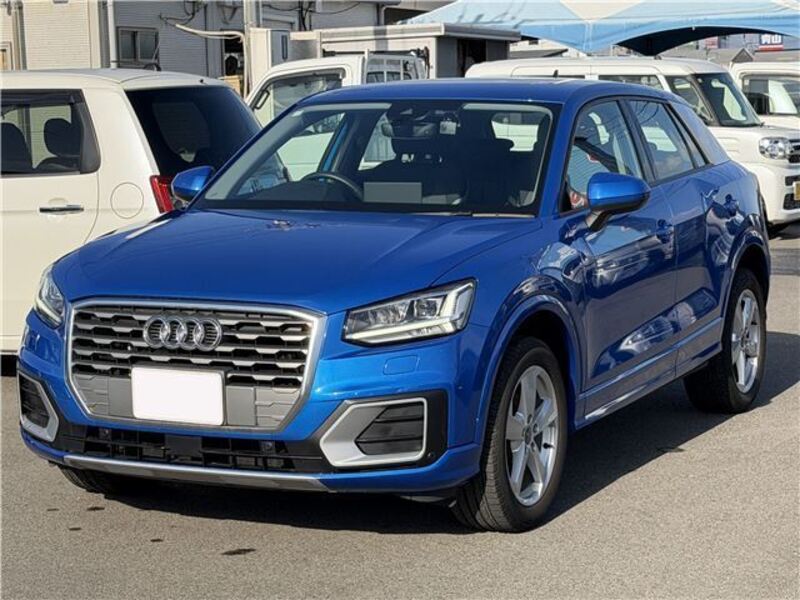 AUDI Q2